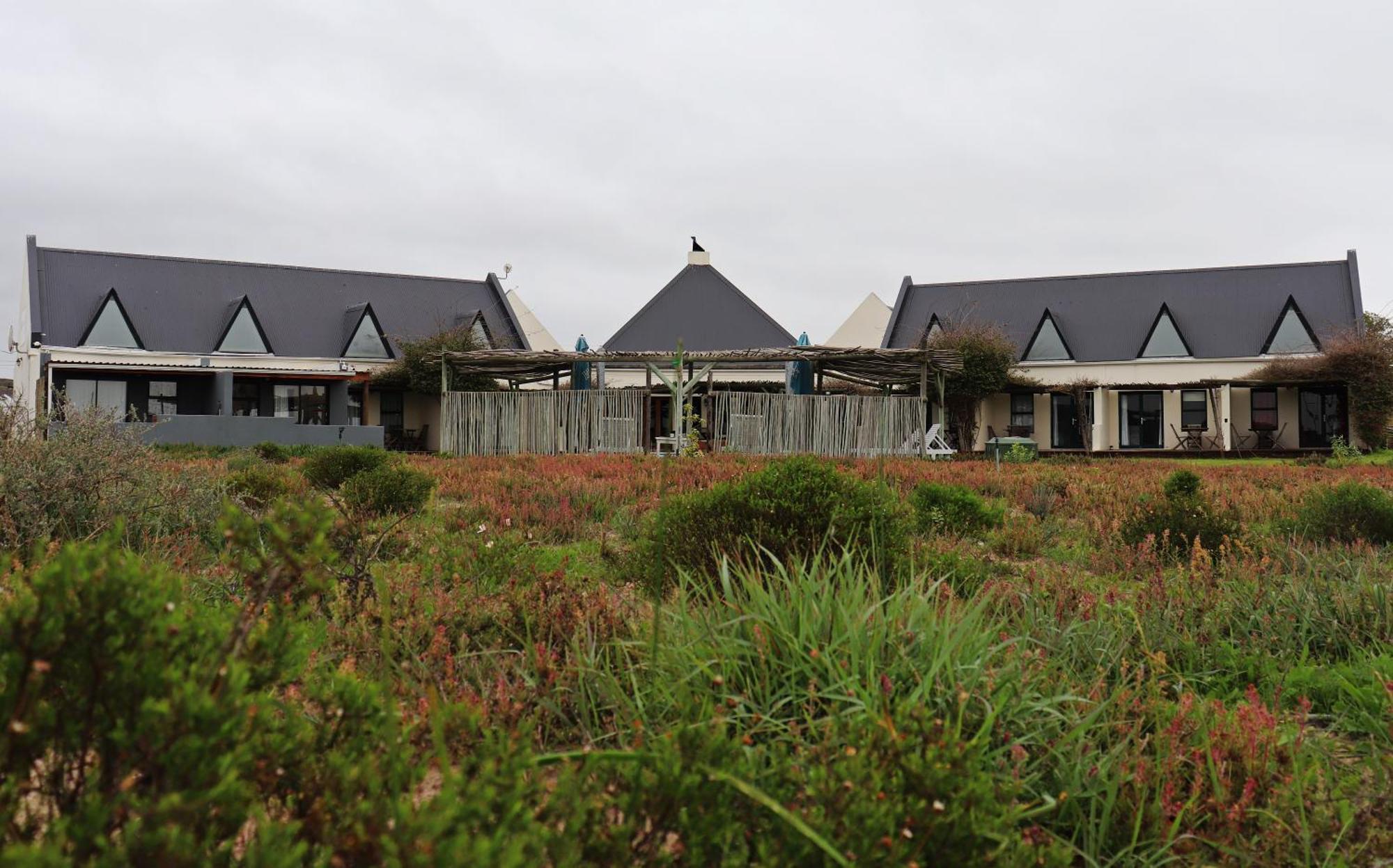 Tortoise Trail Lodge ลางเงอบาน ภายนอก รูปภาพ